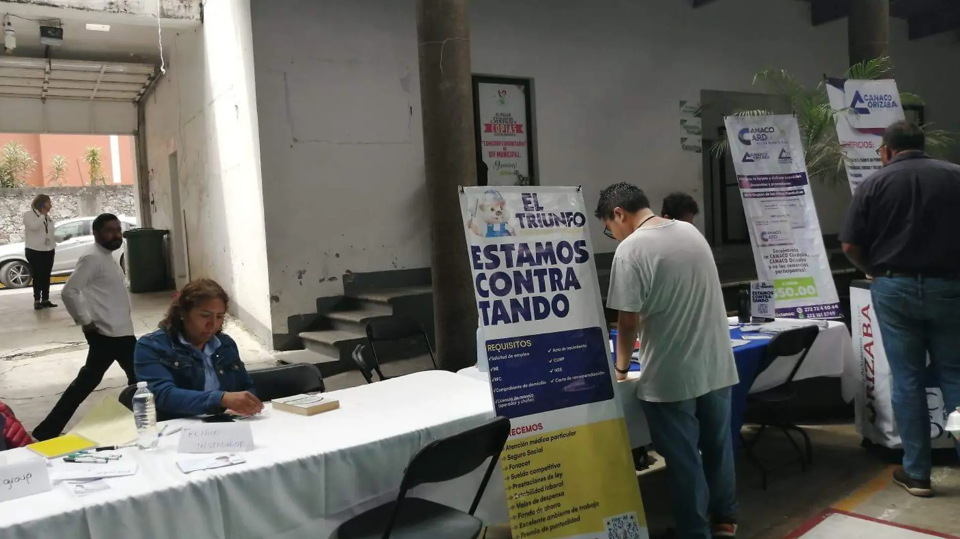 feria del empleo (1)